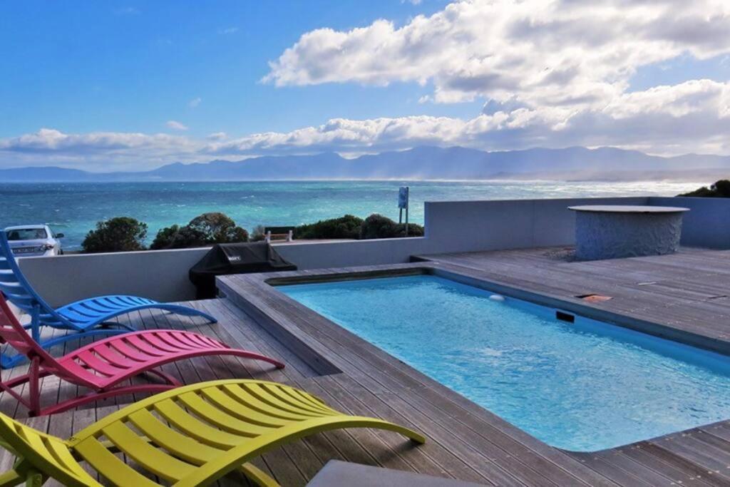 65Oncliff Hotel Gansbaai Exterior photo